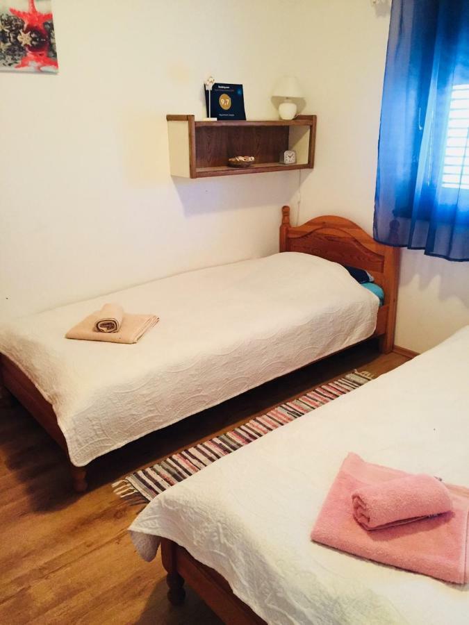 Apartment Josipa Premantura Eksteriør billede