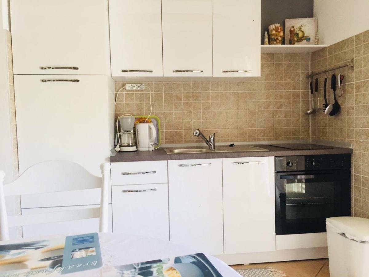 Apartment Josipa Premantura Eksteriør billede